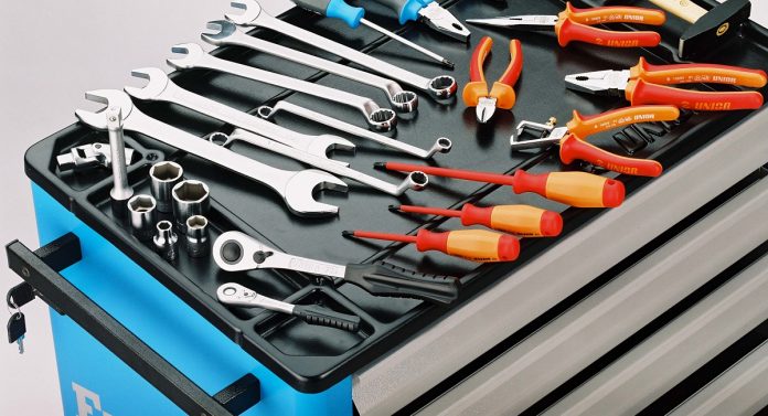 Инструменты для дома и ремонта: виды и особенности